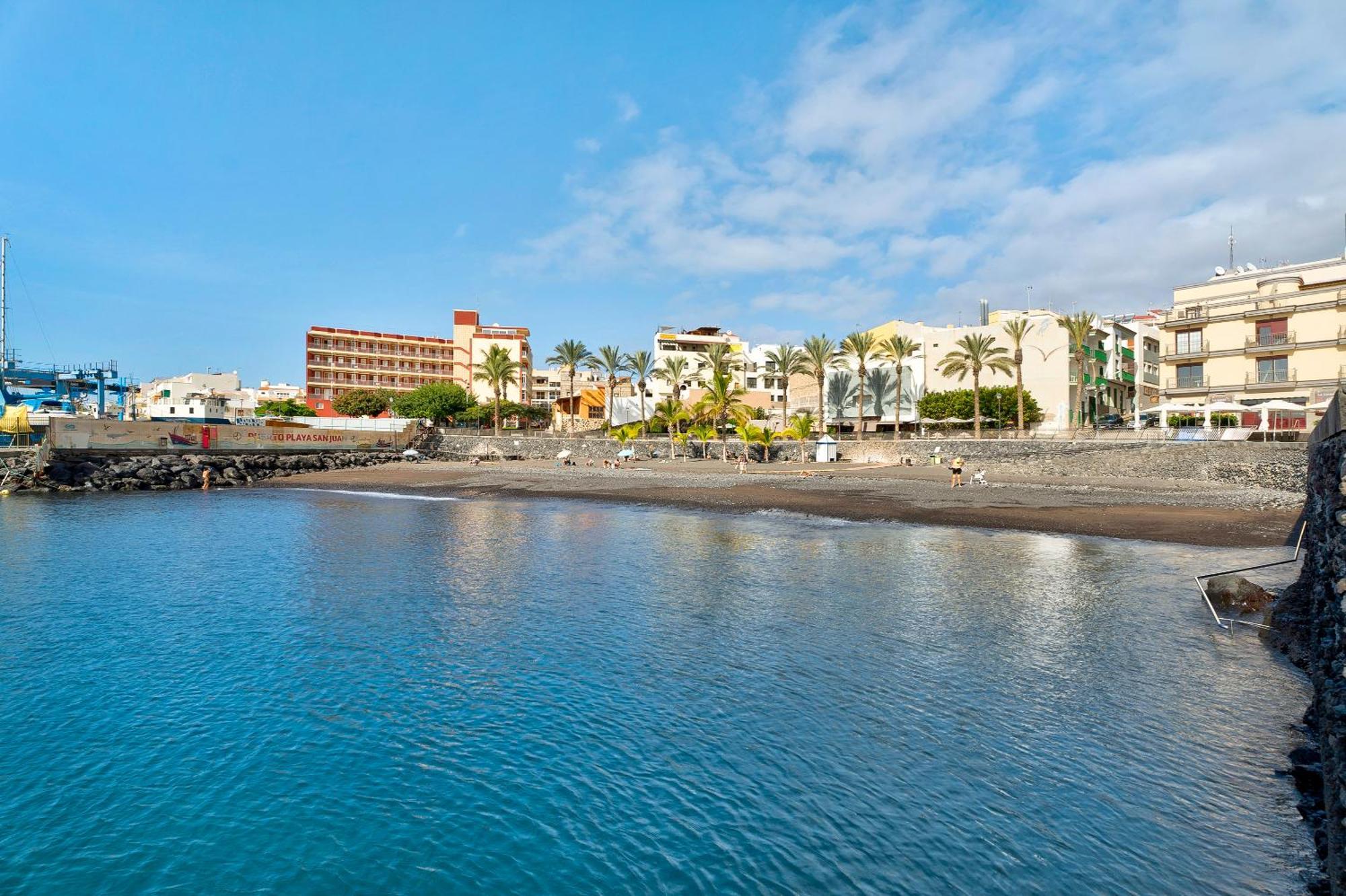 La Casa De Tina Villa Playa de San Juan  Eksteriør billede